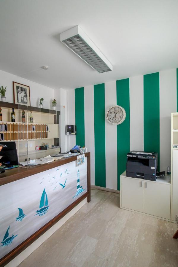 Residence Riviera Albenga Exterior foto