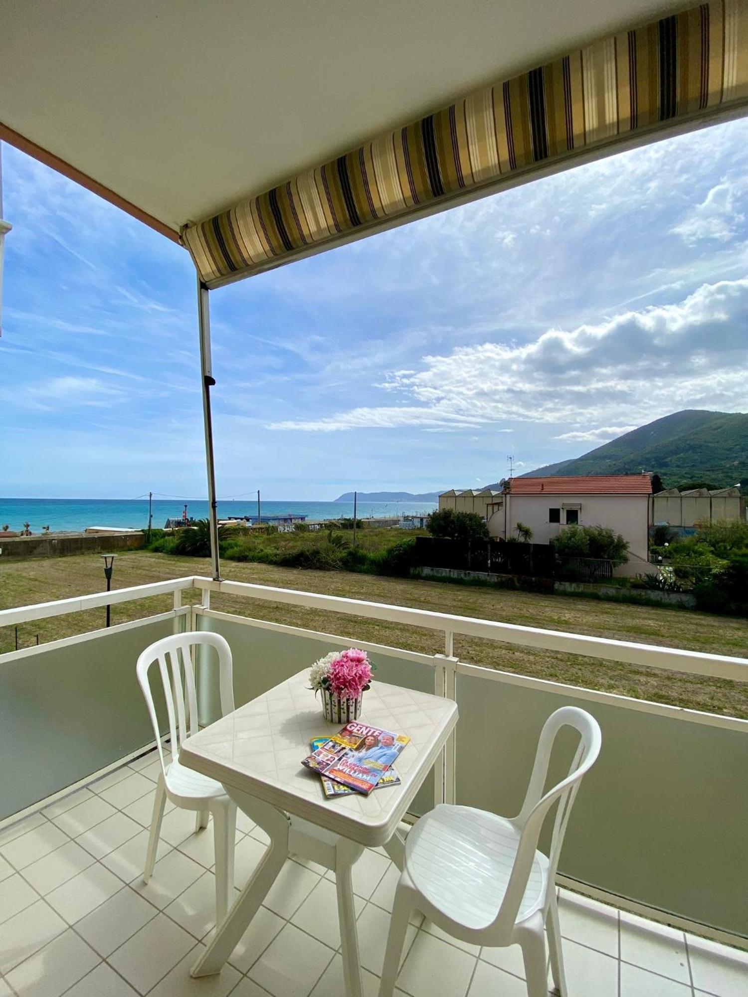 Residence Riviera Albenga Exterior foto