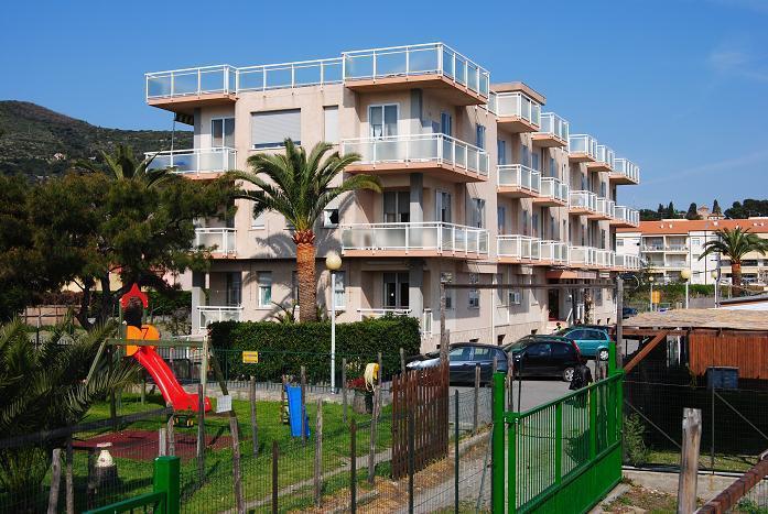 Residence Riviera Albenga Exterior foto